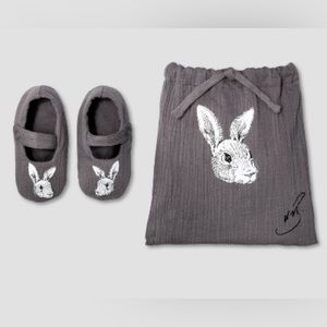 3/$20 Victoria Beckham for Target Dark Grey Bunny Booties NWOT